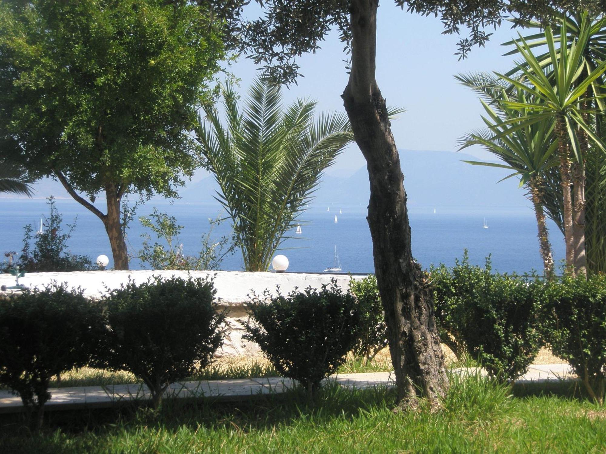 Villa Magemenou Nikiana Exterior foto